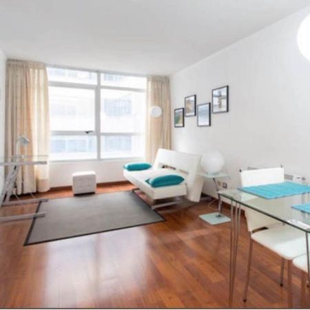 Sys Suites Nueva San Martin Santiago Szoba fotó